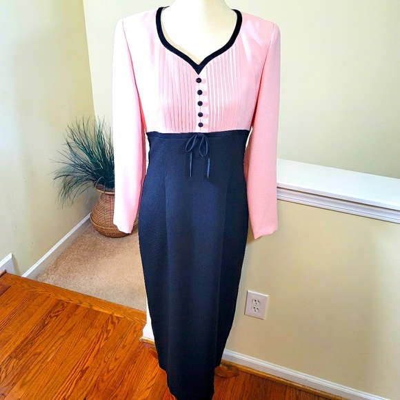 Cynthia Howie Dresses & Skirts - Cynthia Howie for Maggy Boutique Dress